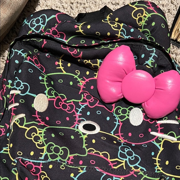 Hello Kitty Kids Backpack from the Loungefly collection - Picture 1 of 5